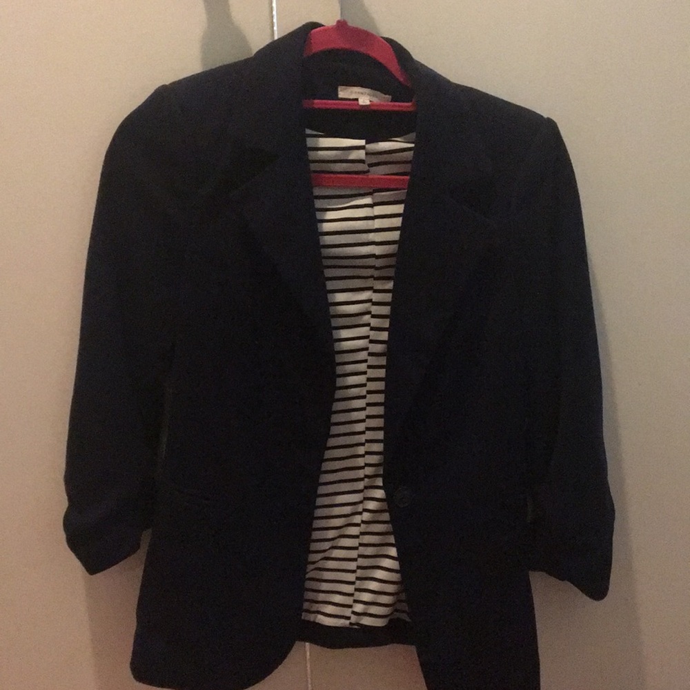 Hawthorn navy blue blazer size small.